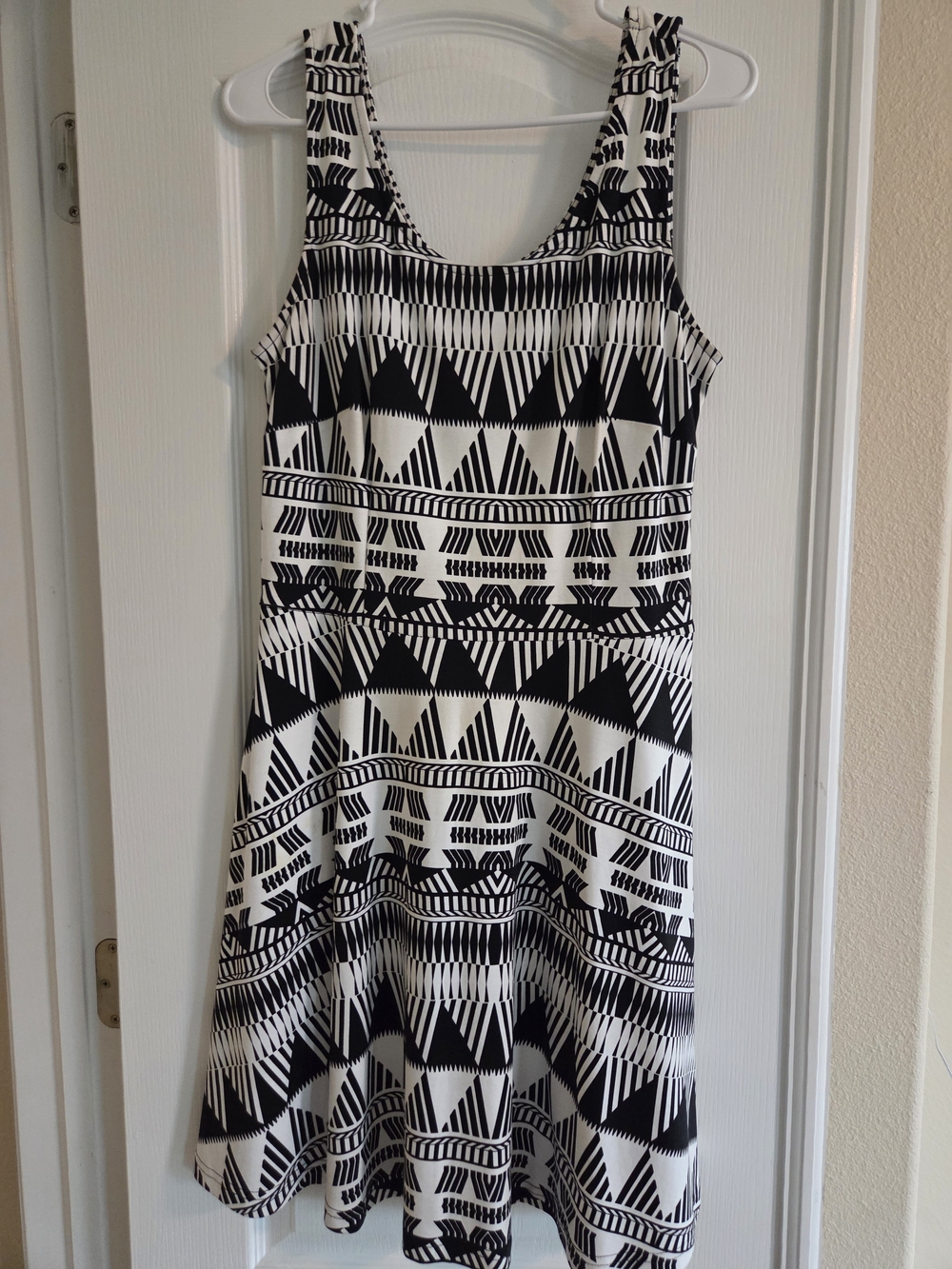 New York & Company Black and White Geometric Tank Dress
